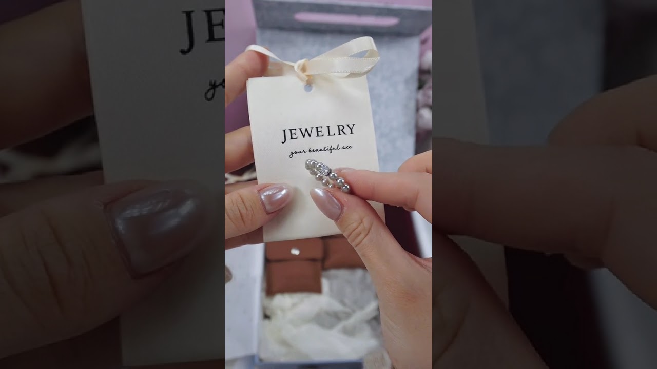 绝美新年礼盒！ 十一件单品惊呆我 过年啦给自己的小礼物安排上～ 