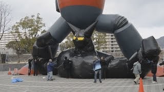 復興願い鉄人「ライバル」 宮城の高校生が制作
