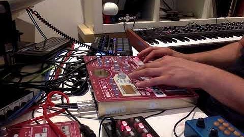 Pure live Techno jamming with Prophet rev2