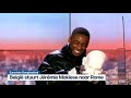 Capture de la vidéo Jérémie Makiese Naar Het Eurovisiesongfestival 2022 | Vrt Het Journaal | 15/09/2021 13U.