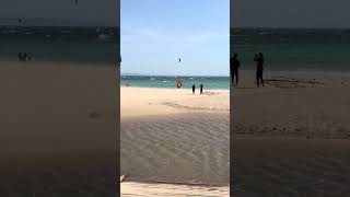 Very strong Wind 💨 Kitesurfing Tarifa Spain #andalusien #beach #travel #spanien #urlaub #tarifa