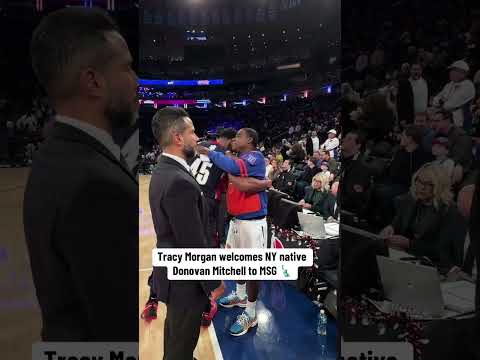Tracy Morgan welcomes Spida to MSG 🗽