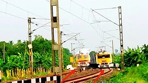 Crossing : Different Model Of   EMU Local Train Furious Skipped at Railgate