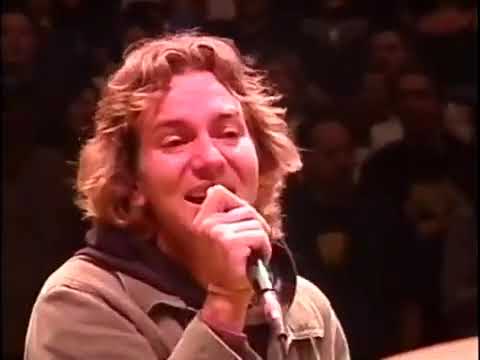Pearl Jam - Last Kiss - live at Bridge School '99