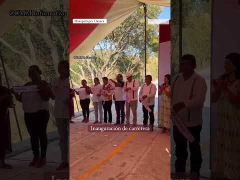 Fue inaugurada por el gobernador Salomón Jara Cruz un kilómetro de carretera con concreto hidráulico