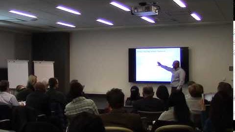 Aakash Presenting on Agile and Customer Collaboration