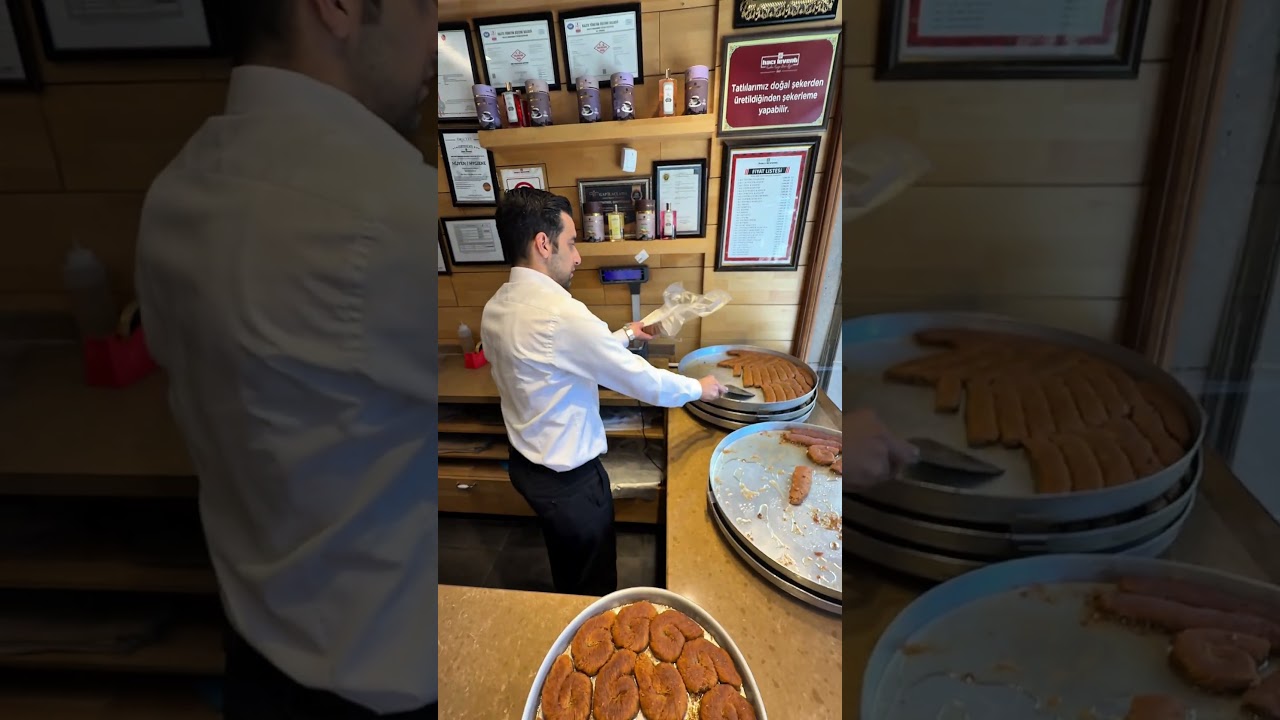 Diyarbakır burma kadayıf !! #kadayıf #kadayıftatlısı #sweet #sweets #youtubeshorts #keşfet #tatlı