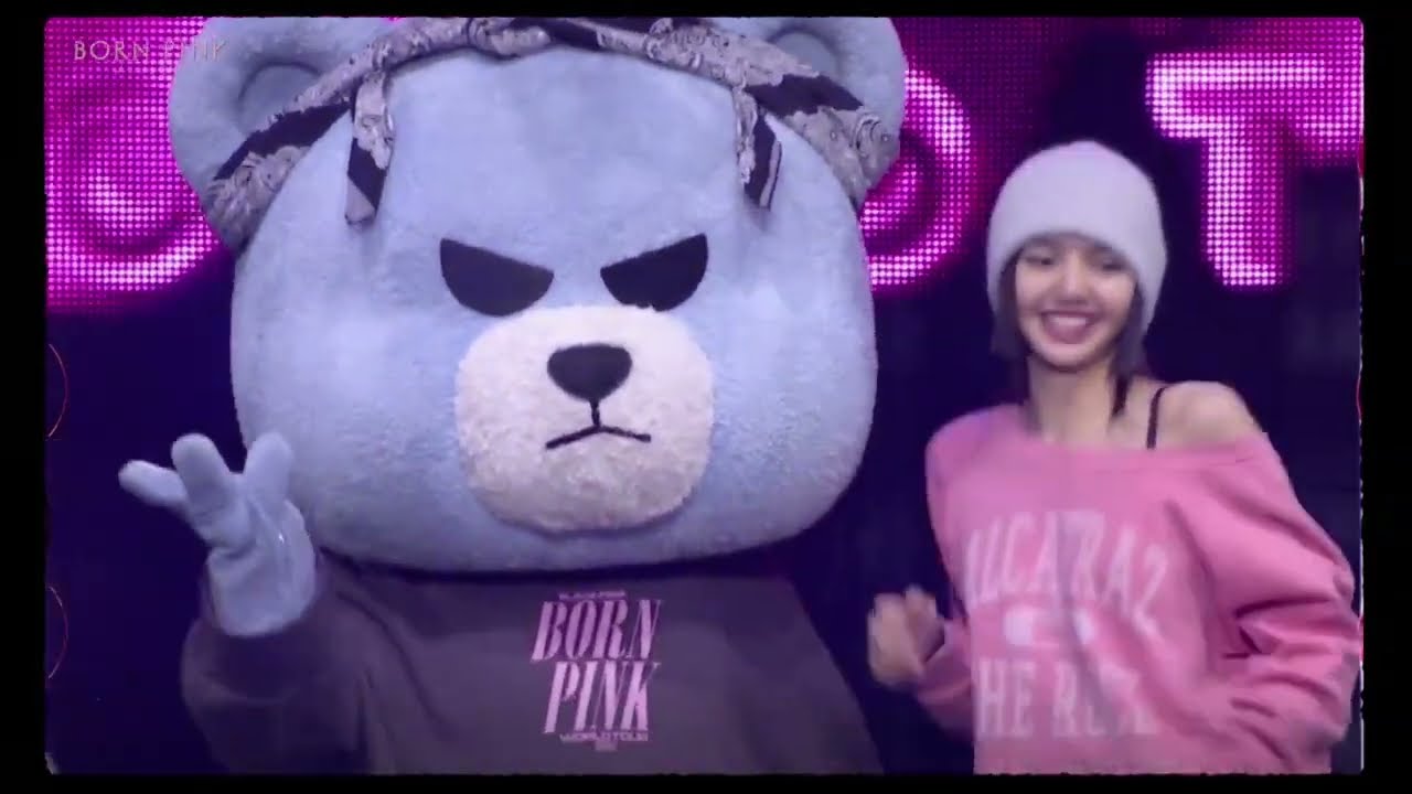 Blackpink & their smart luggage scooters compilation from BPM Europe leg #Jennie #Jisoo #Lisa #Rose