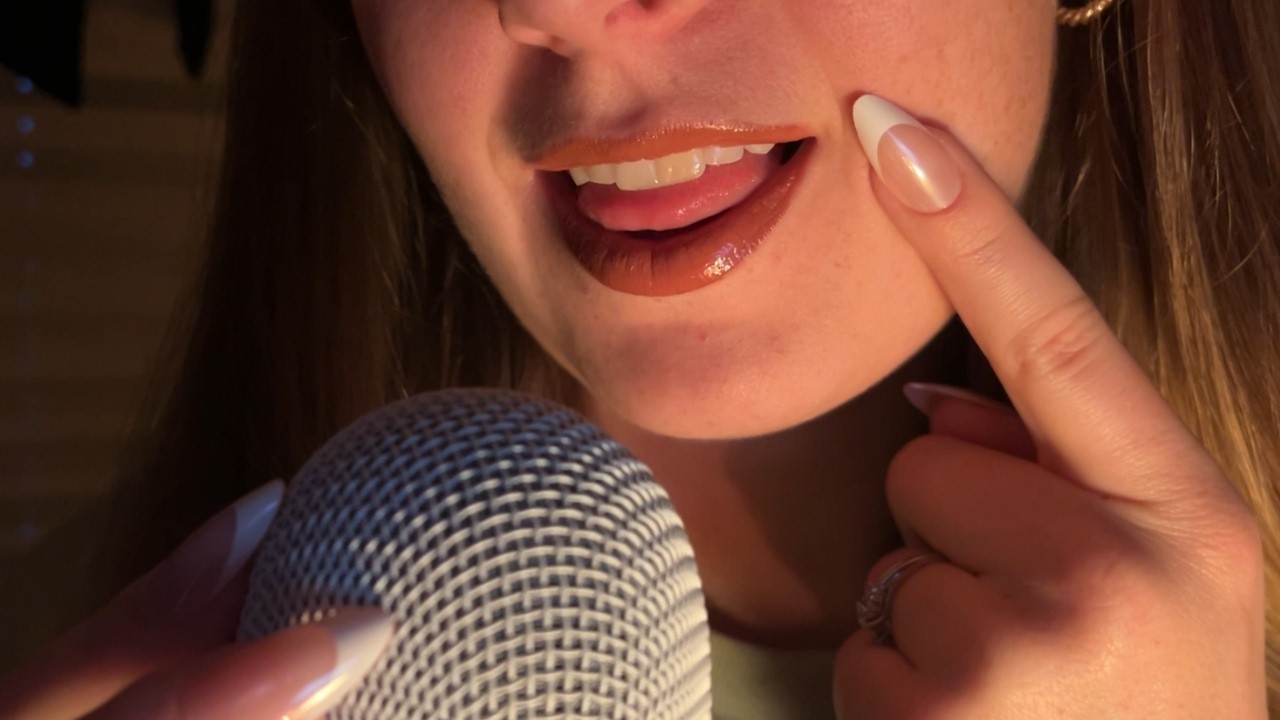 ASMR mouth sounds at 0% sensitivity (Still SO Tingly)