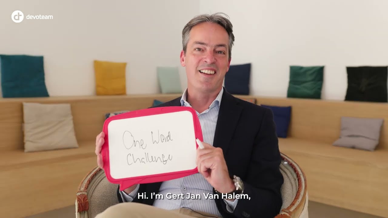 One Word Challenge: Structure for a successful AI strategy  1️⃣🤫