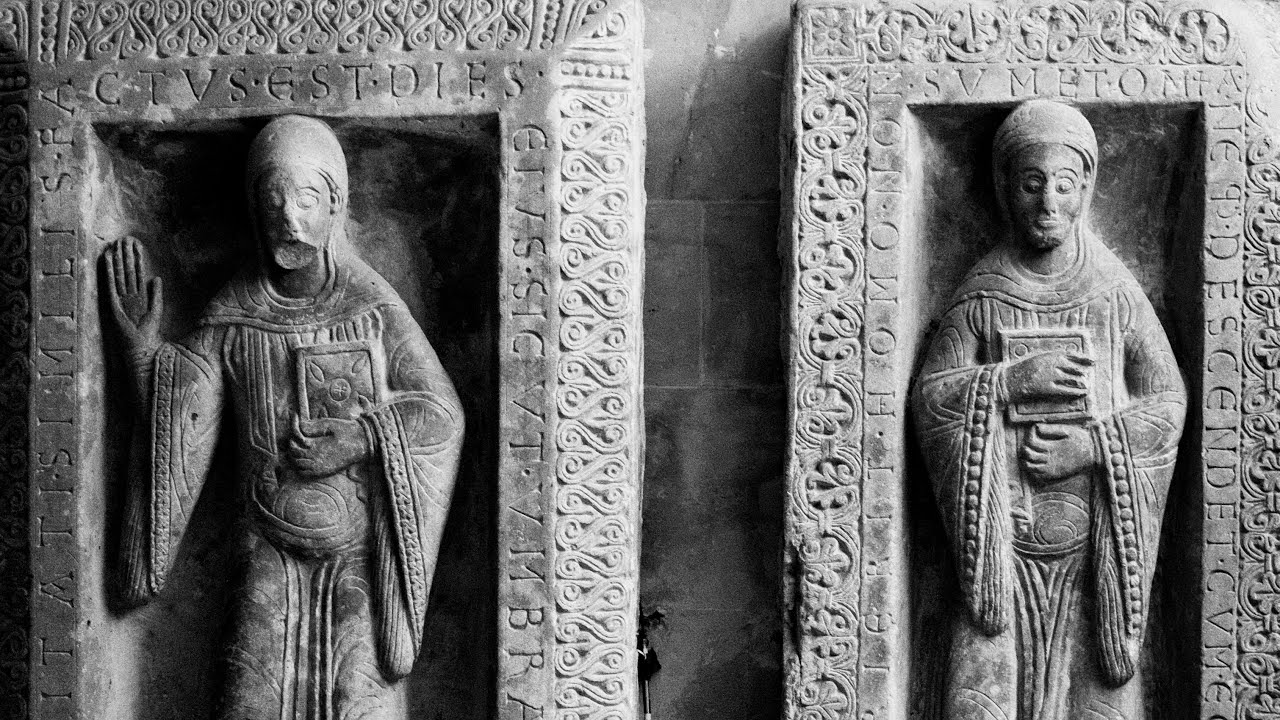 Was Grabplatten erzählen - Äbtissin Adelheid I. in der Krypta der Stiftskirche Quedlinburg