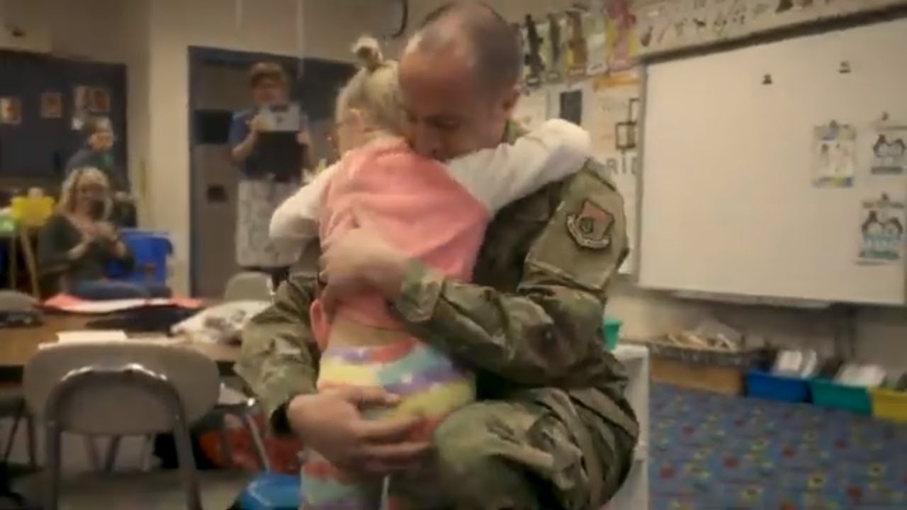 Air Force Sergeant surprises his kids at school for Christmas