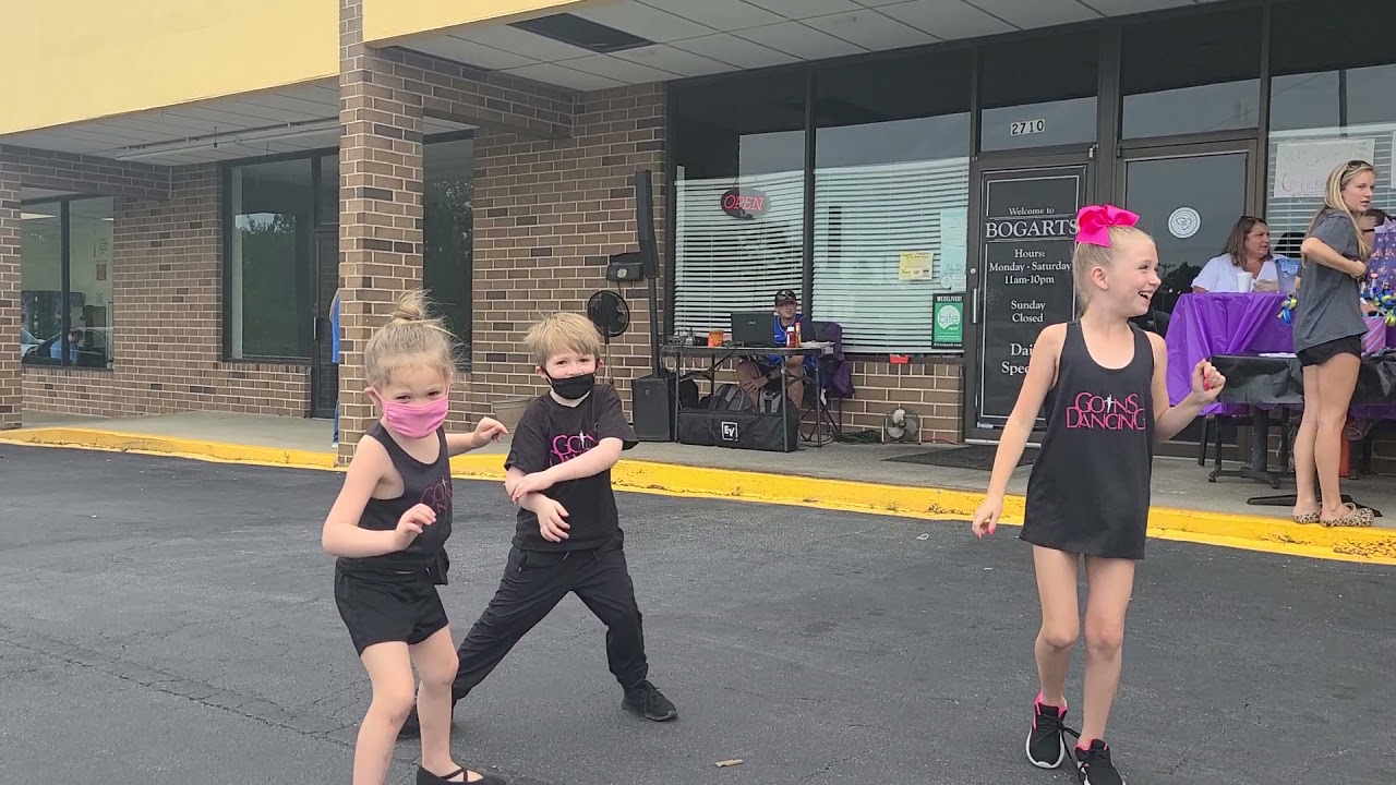 Dancing at bogarts 2021