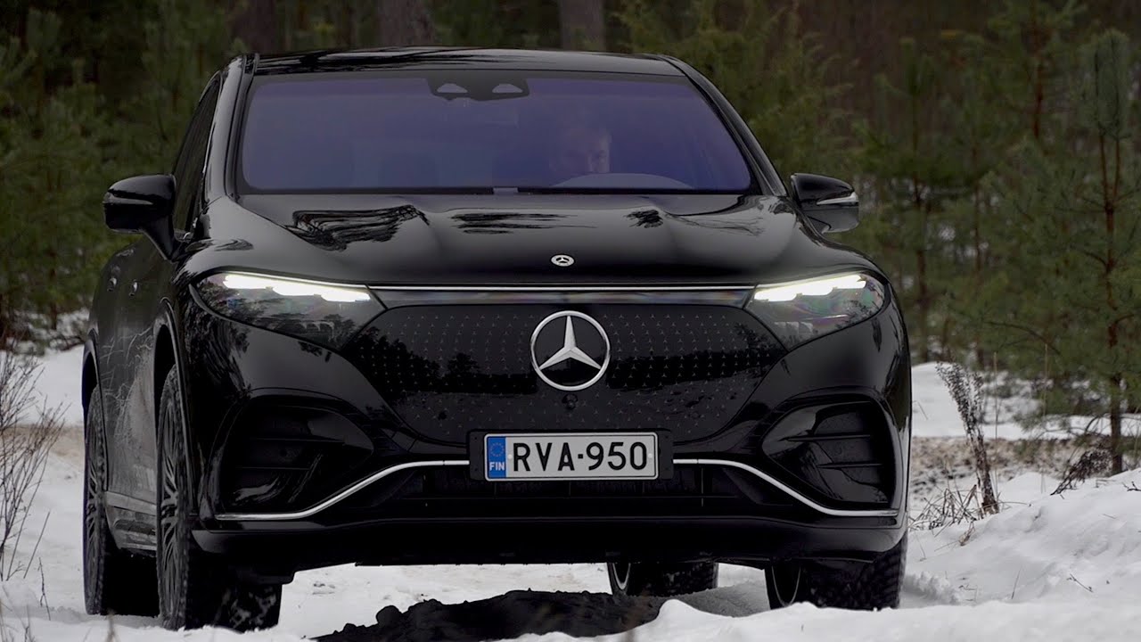 Mercedes-Benz EQS SUV. Lielākais Mercedes apvidus auto elektriskajā ...