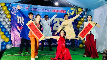 Tiết mục văn nghệ mở màn trong Tiệc Tất Niên 2024 do cán bộ Công ty CP Chính Thắng trình bày