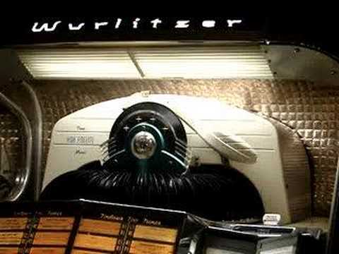 Wurlitzer 1956 playing I wanna be around by Grady Martin