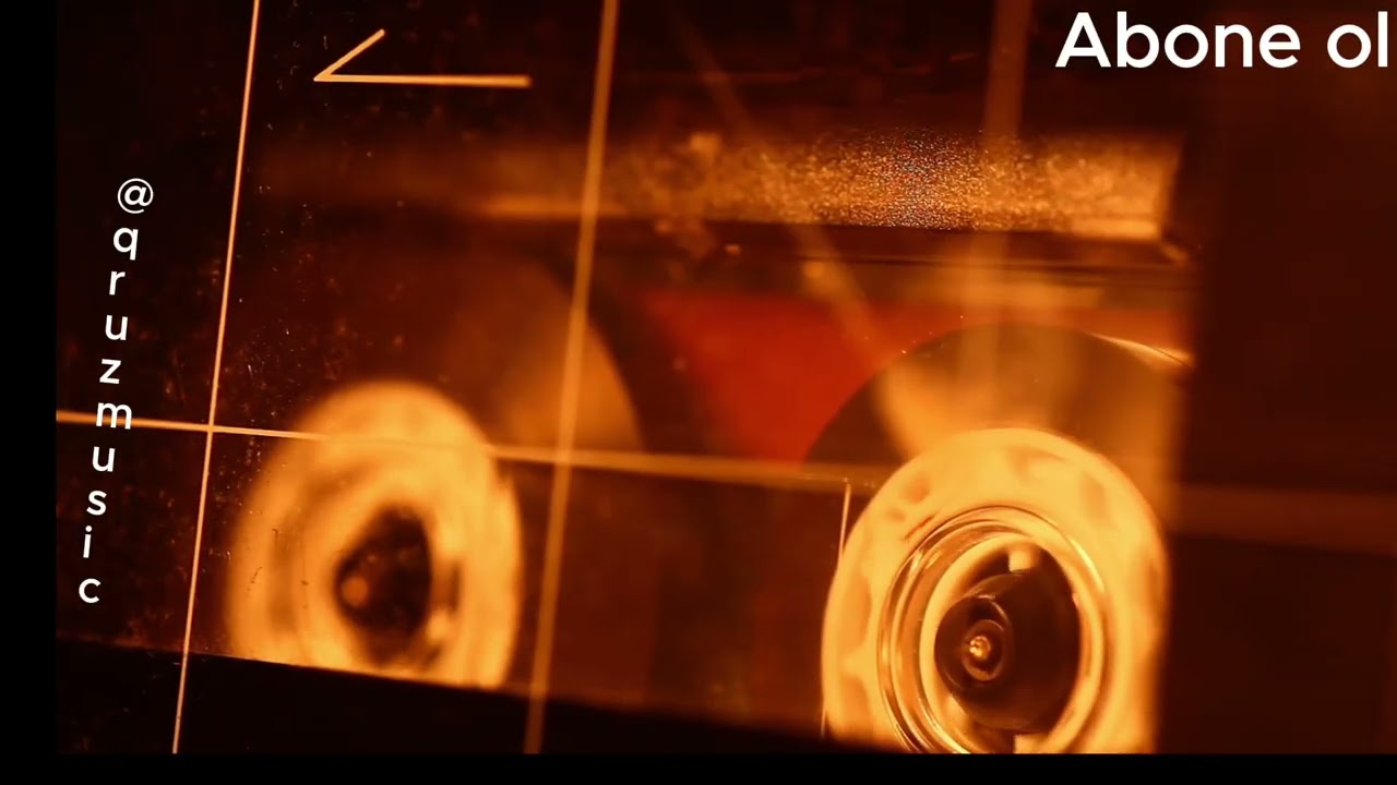 Ruhun Dincliyi: Qəmli Qarmon 🎹 | Sad Lyrics Vibe