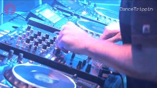 Kaskade feat. Martina - Fire In Your Shoes (Sultan & Ned Shepard Electric Daisy Remix)