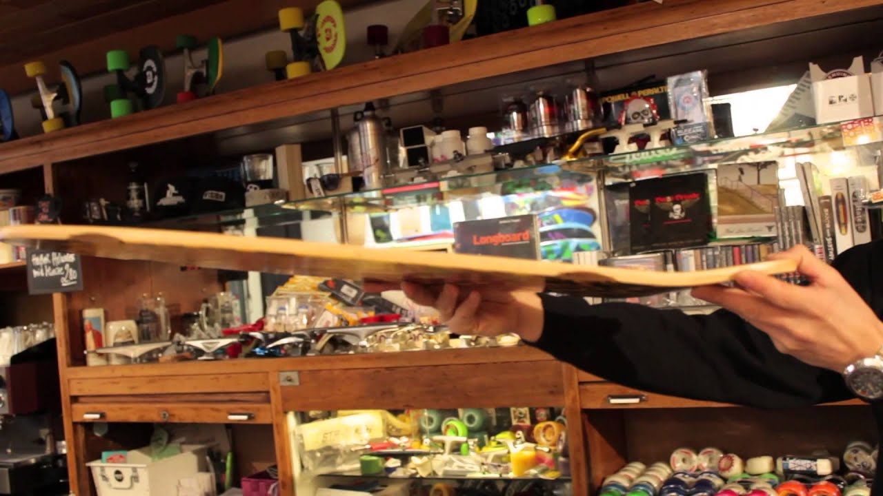 Concretewave Video-Blog #14 / Alva skateboards, Attack trucks, Motion wheels...