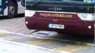 Route G10 Stagecoach Megabus Gold Vanhool Astromega 50302 (SF13 FMD)