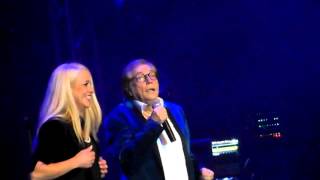 Nino D'Angelo e Roberta Olivieri Concerto anni 80 Roma - Proviamo ancora chords