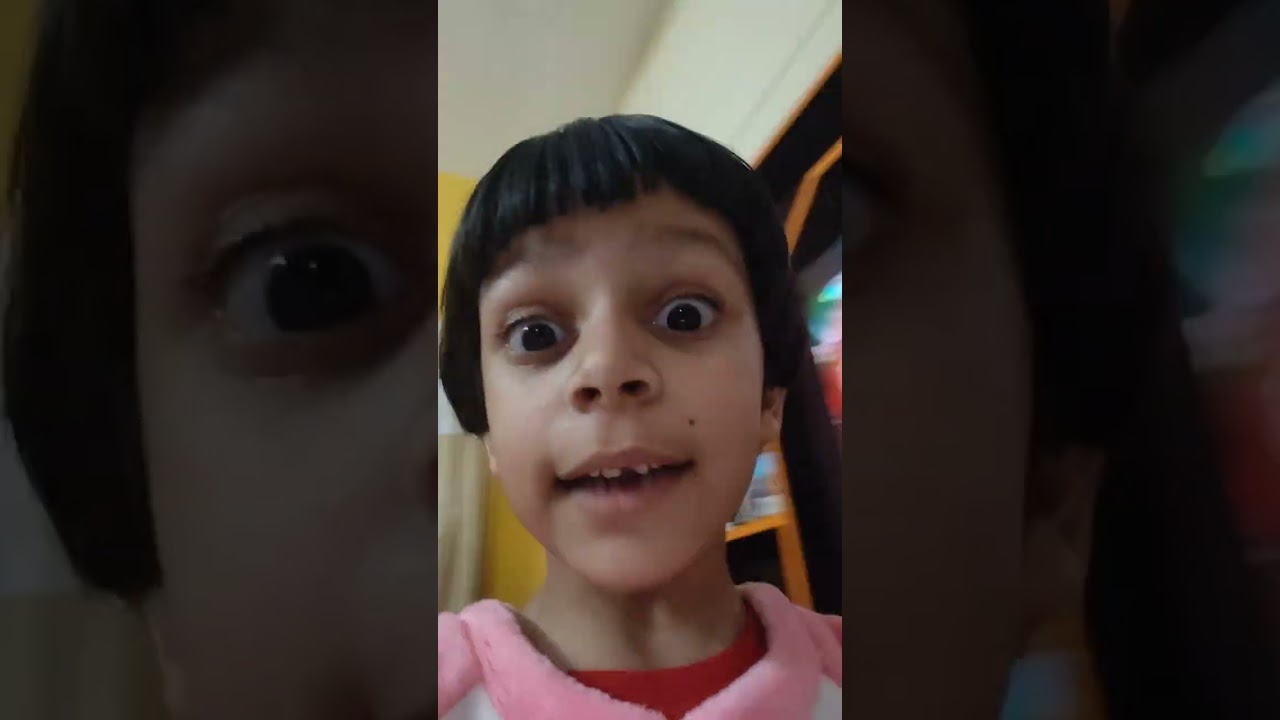 When both sisters dance in home