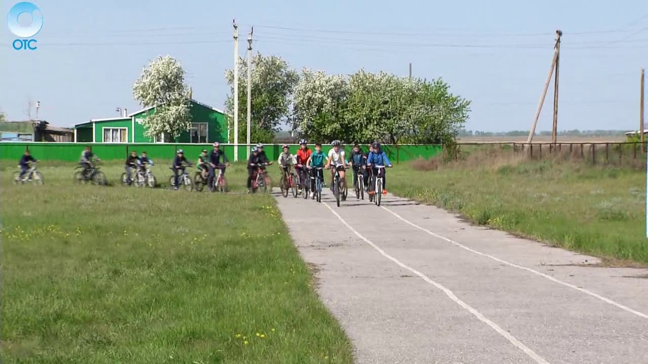 Спортивная губерния. Турнир в селе ровное. Венгеровский район соревнования по футболу. Сельские игры Куйбышевский район. Спортивная провинция.