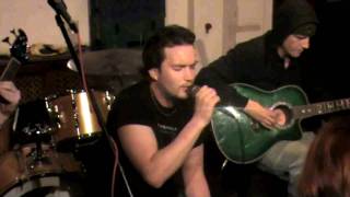 Blue Gillespie Making Sound