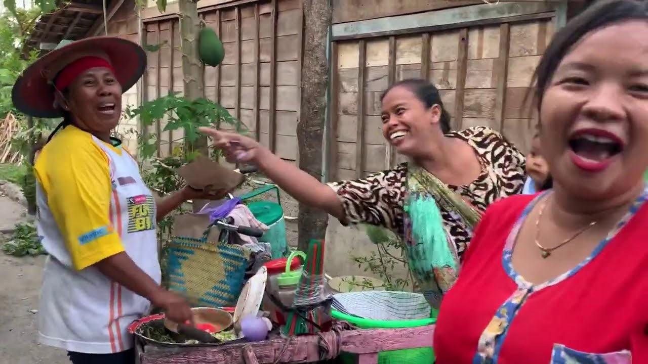 MUKBENG KRUPUK SAMBEL E MAK NYAK ( Si Raja Barongan )