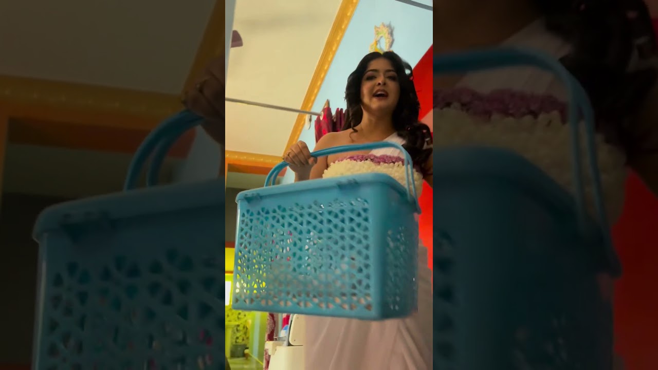 Sunanda Chakraborty, the bridal artist 