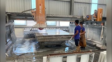 Mist Cloud Engineered Quartz Countertops Alternative to Corian #MistCloudQuartz #EngineeredQuartz