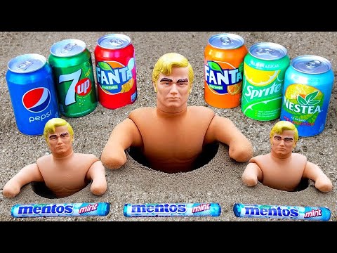 Experiment !! Stretch Armstrong VS Cola Water Balloons, Fanta, Pepsi, Slime and Mentos in Toilet - Experiment !! Stretch Armstrong VS Cola Water Balloons, Fanta, Pepsi, Slime and Mentos in Toilet