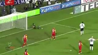Fernando Muslera - Keeper Of The Arena