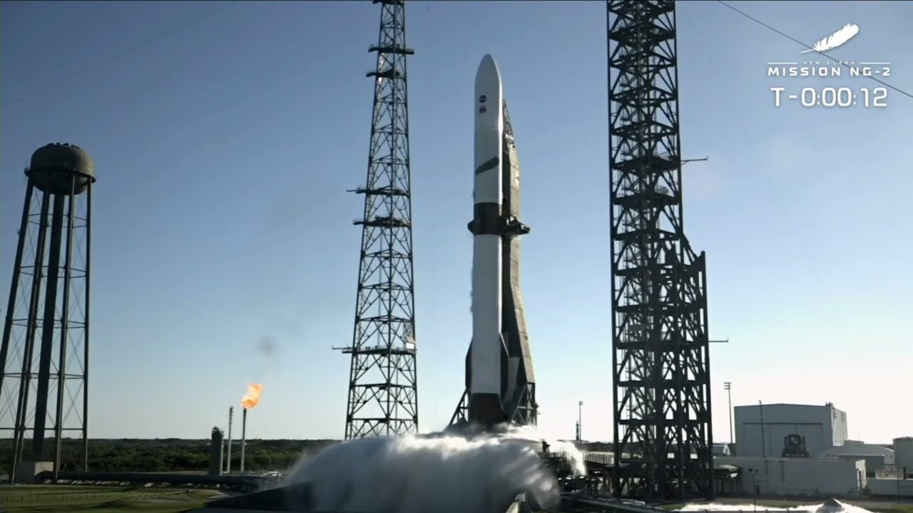 Посмотрите, как Blue Origin запускает и приземляет New Glenn