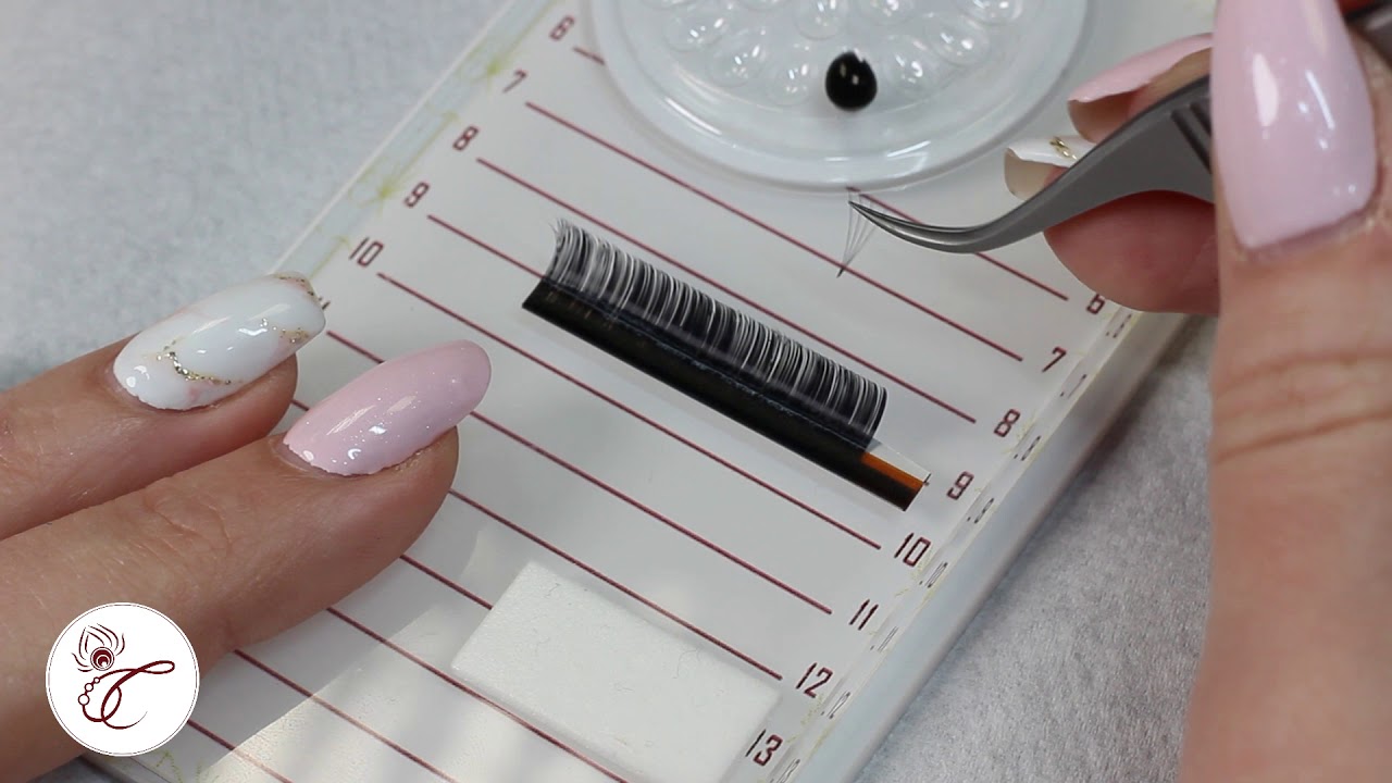 Préparer des bouquets de Volume Russe en avance