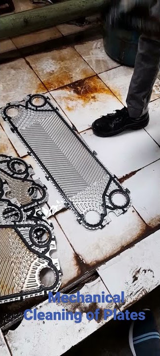 Mechanical Cleaning of Plates of Heat Exchanger