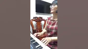 My Trang Piano training - Meunier, tu dors!