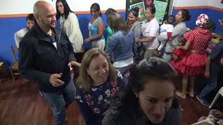 Niños Inspira celebrando dia de la Madre