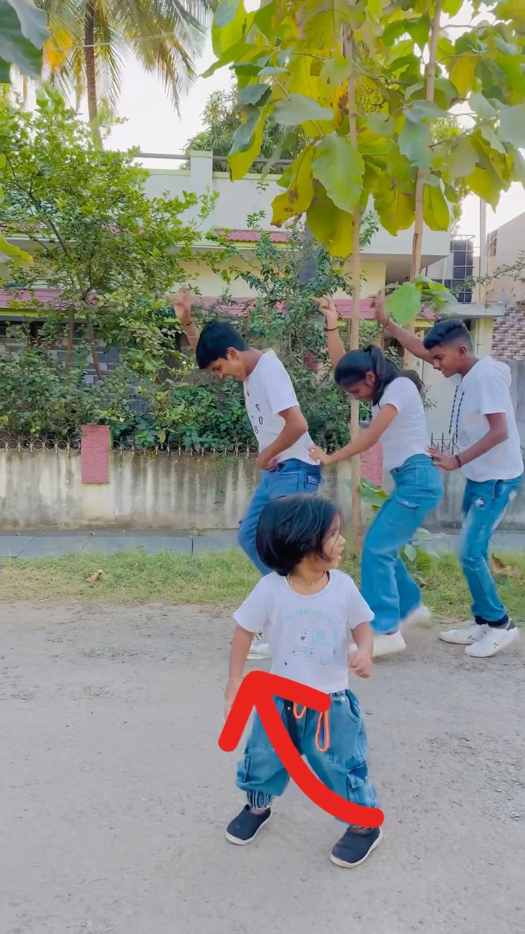 Blooper??…Raanu Bombayiki Raanu ???? @Vasanth.Dancer #blooper #trending #dance #viralshorts