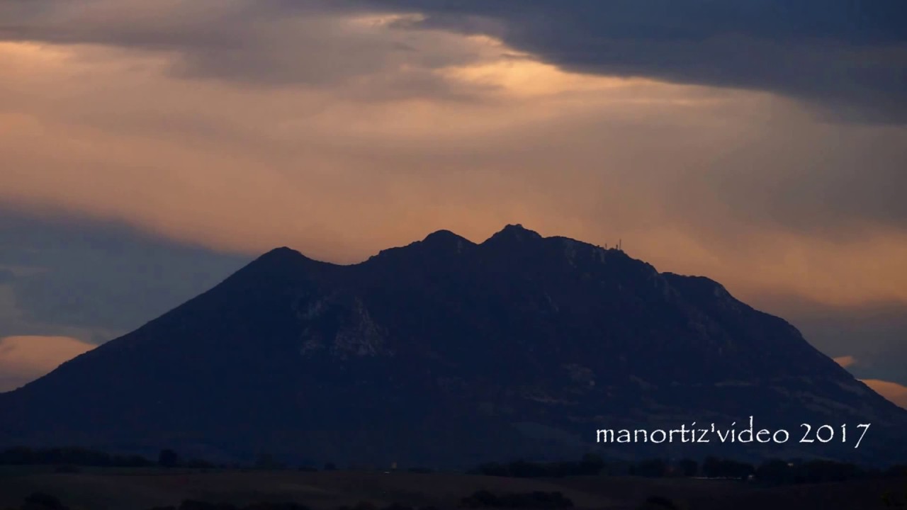 Il Soratte da Civita Castellana - Monte Soratte Nature Reserve (manortiz)