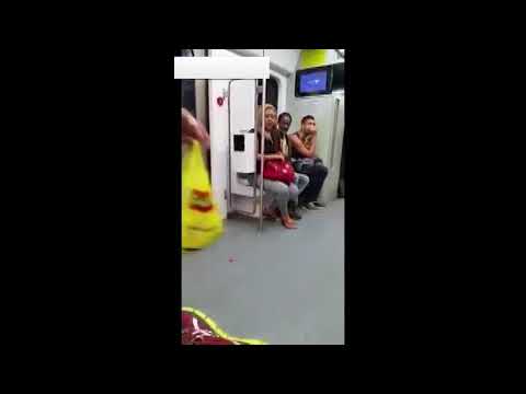 Kadın metroya çişini yaptı! Görenler şaştı kaldı