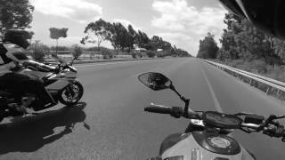 | Bi̇r Si̇yah Bi̇r Beyaz