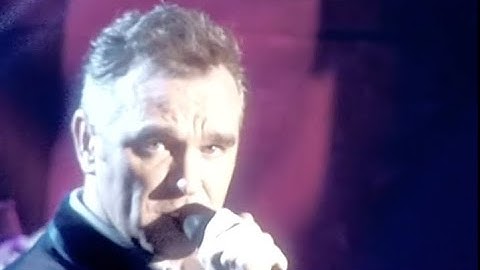 Morrissey - I Have Forgiven Jesus - Live 2004 HD