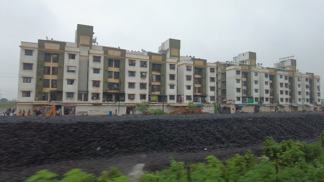 Surat To Bhestan Train View || DJI Pocket 2 Shoot | Virar MEMU Local Train | Bhestan Railway Station