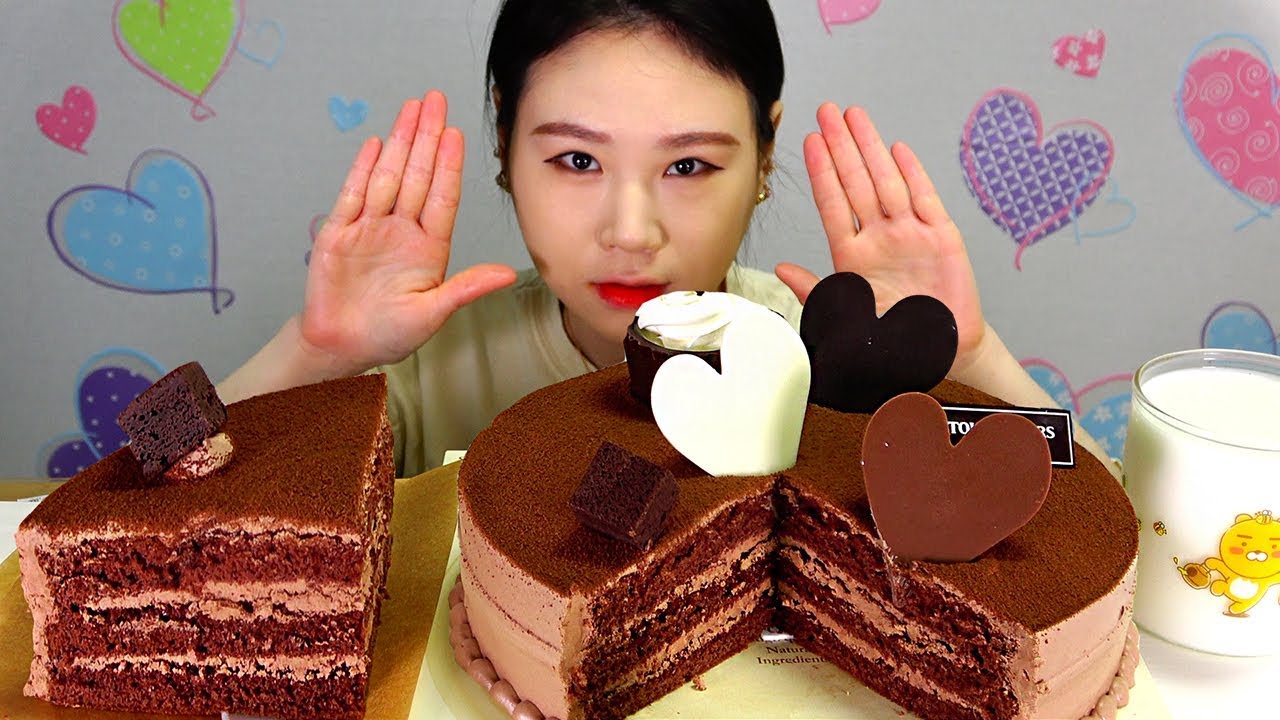 뚜레쥬르 러브앤초코 케이크 먹방 MUKBANG