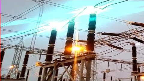 Isolator operation | Double break type isolator operation | Arc in isolator