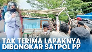 Lapak PKL di Indramayu Dibongkar, Emak-emak Protes ke Petugas