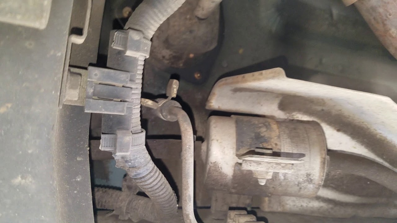 Isuzu Rodeo fuel filter notes - YouTube