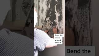 How to stencil a wall with a roller #paintdiy #diy #stencil #diyhome #wallpainting #bathroomdecor