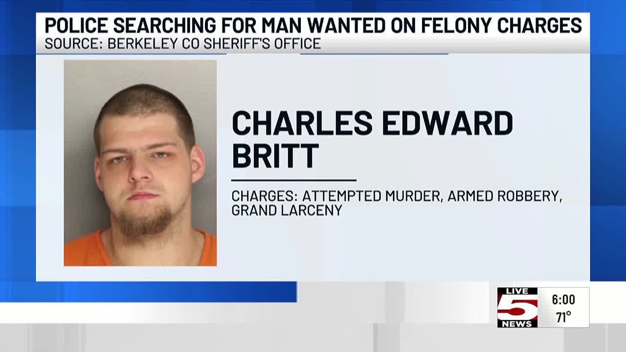 VIDEO: Berkeley Co. deputies searching for armed and dangerous wanted ...